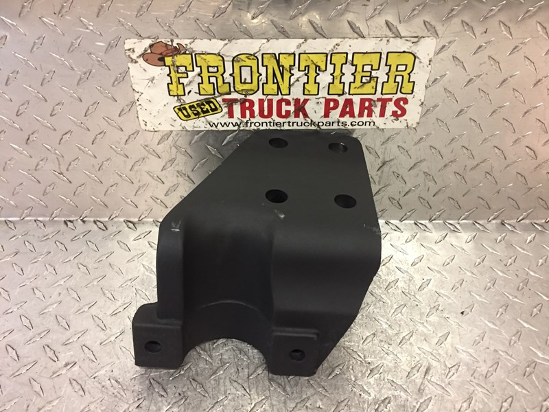 Engine Mount D7HT-6A070-AA (548-11196)