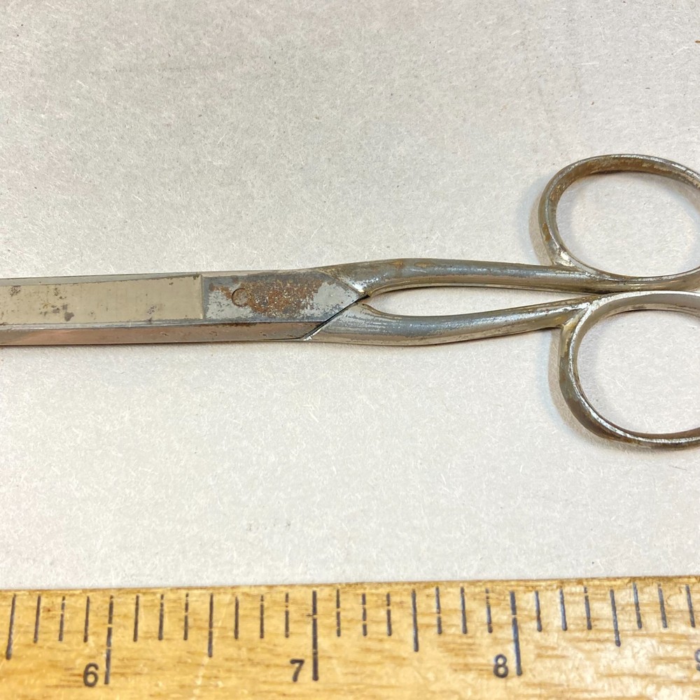 Vintage Long Blade Scissors 6" Blade