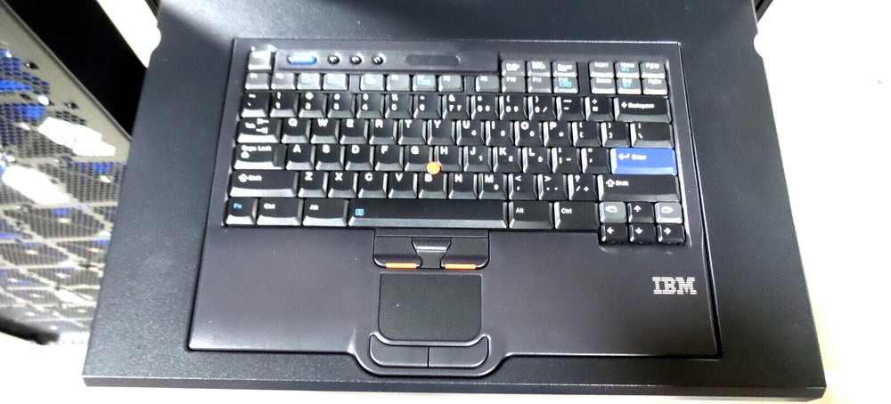 IBM Pure Data 3565 Storage Machine Type 9308, Model: 4CX Blade Canter H