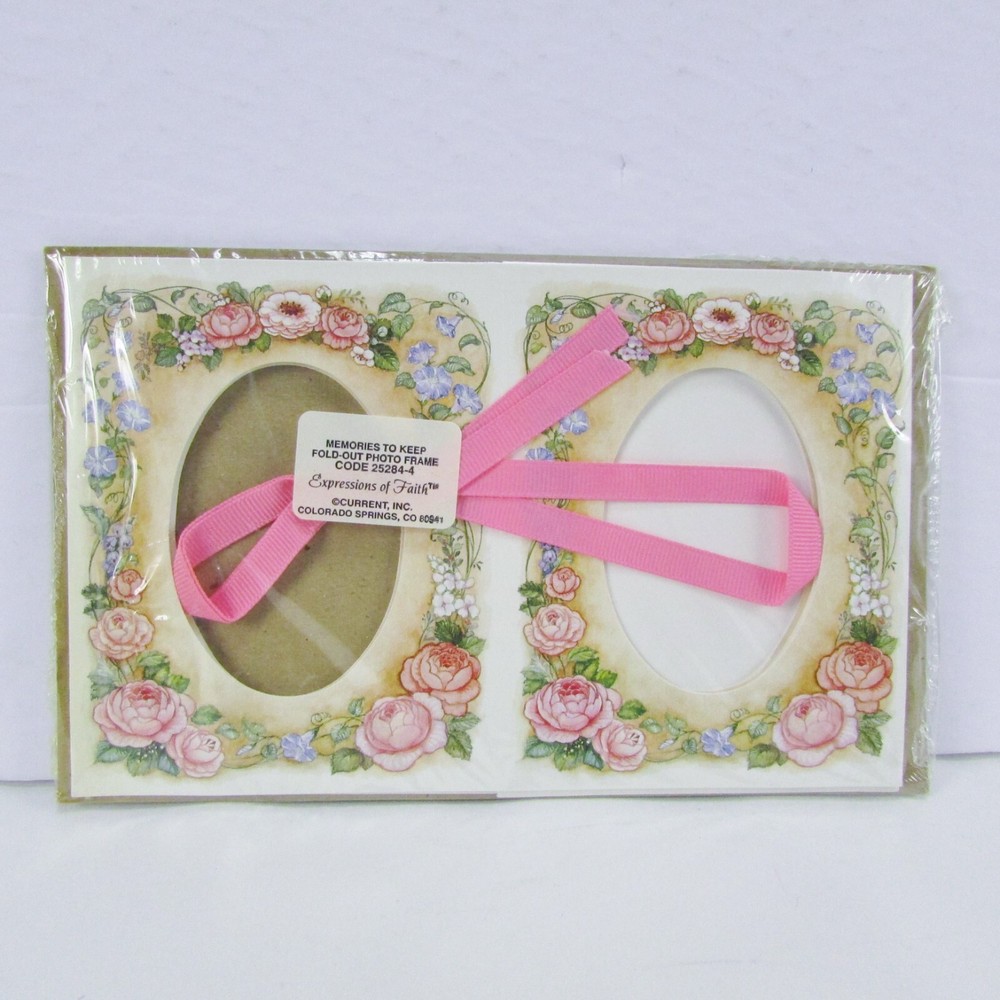 Assorted Lot of 7 Various Craft Projects