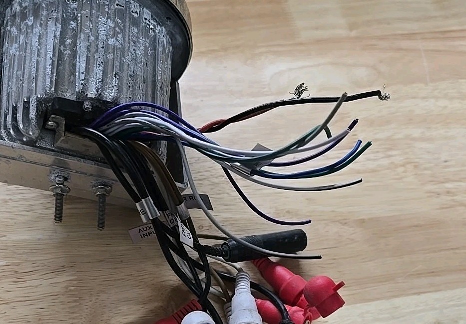 Kicker KMC1 Marine Bluetooth Stereo