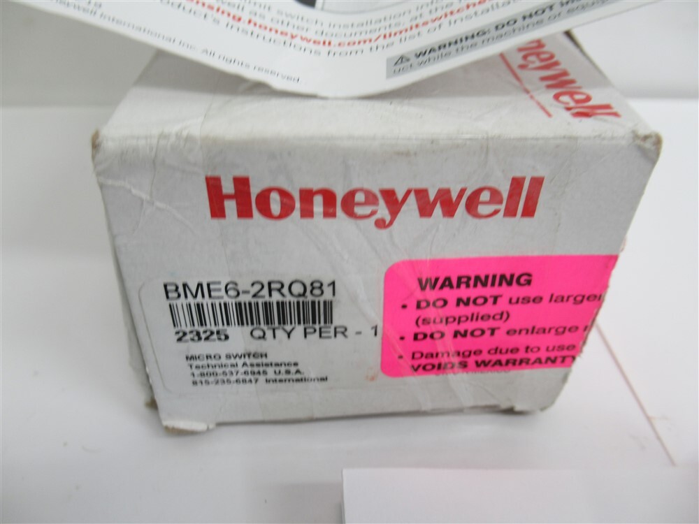 Honeywell BME6-2RQ81, 250VDC Micro Limit Switch, Top Plunger