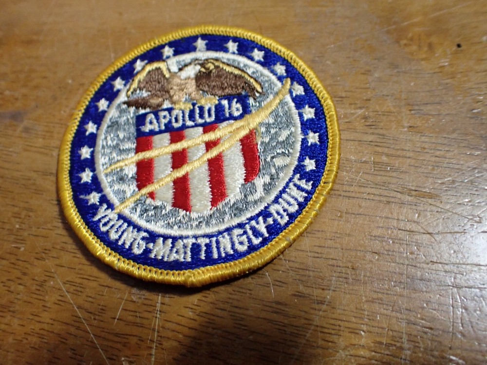 APOLLO 16 SPACE MISSION PATCH BX T#109