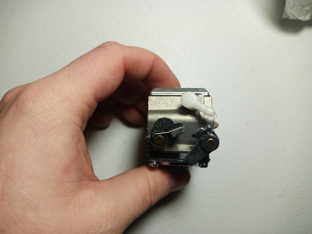 Genuine Walbro HDA-174 carburetor