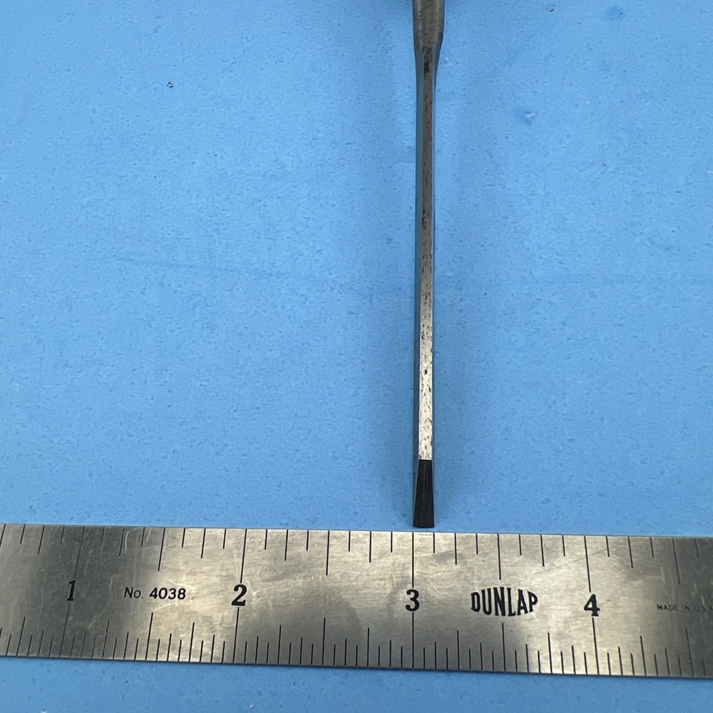 VINTAGE RARE SMALL 1/8'' WIDTH MARPLES CHISEL ,UK .