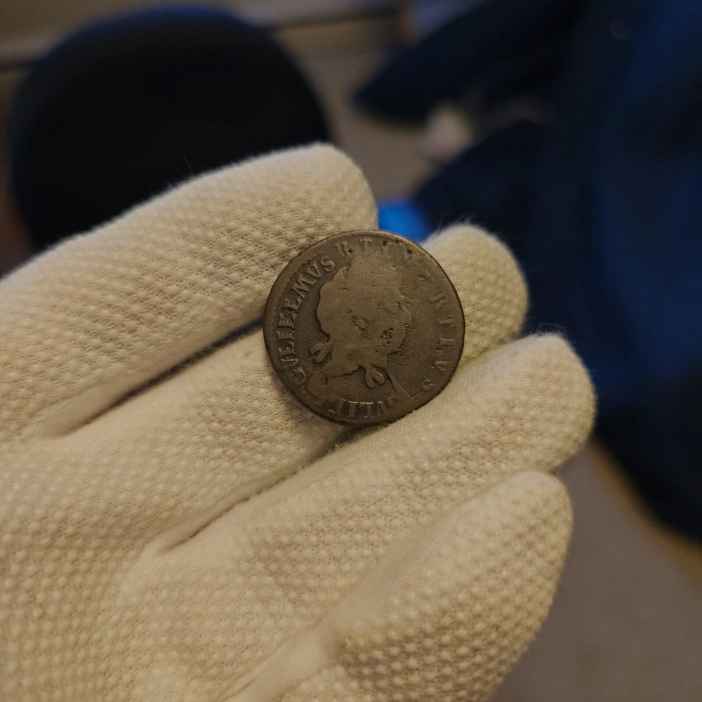 1690's William III Half Penny Double Or Multiple Struck Colonial Error Coin