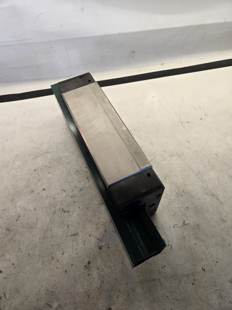 THK SRG75 Linear Slide. 12" YLF47063