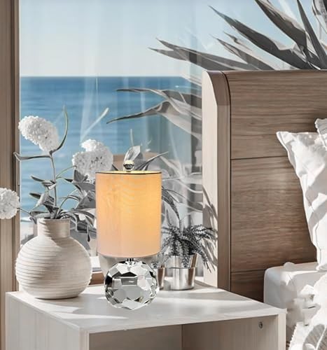 Pineapple-Shaped Cystal Table Lamp,It is a Multi-Faceted Solid Clear Crystal