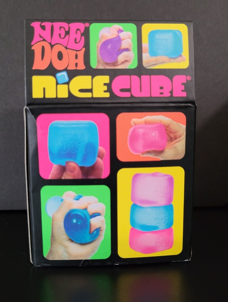 NeeDoh Nice Cube Super Solid Squish Pink