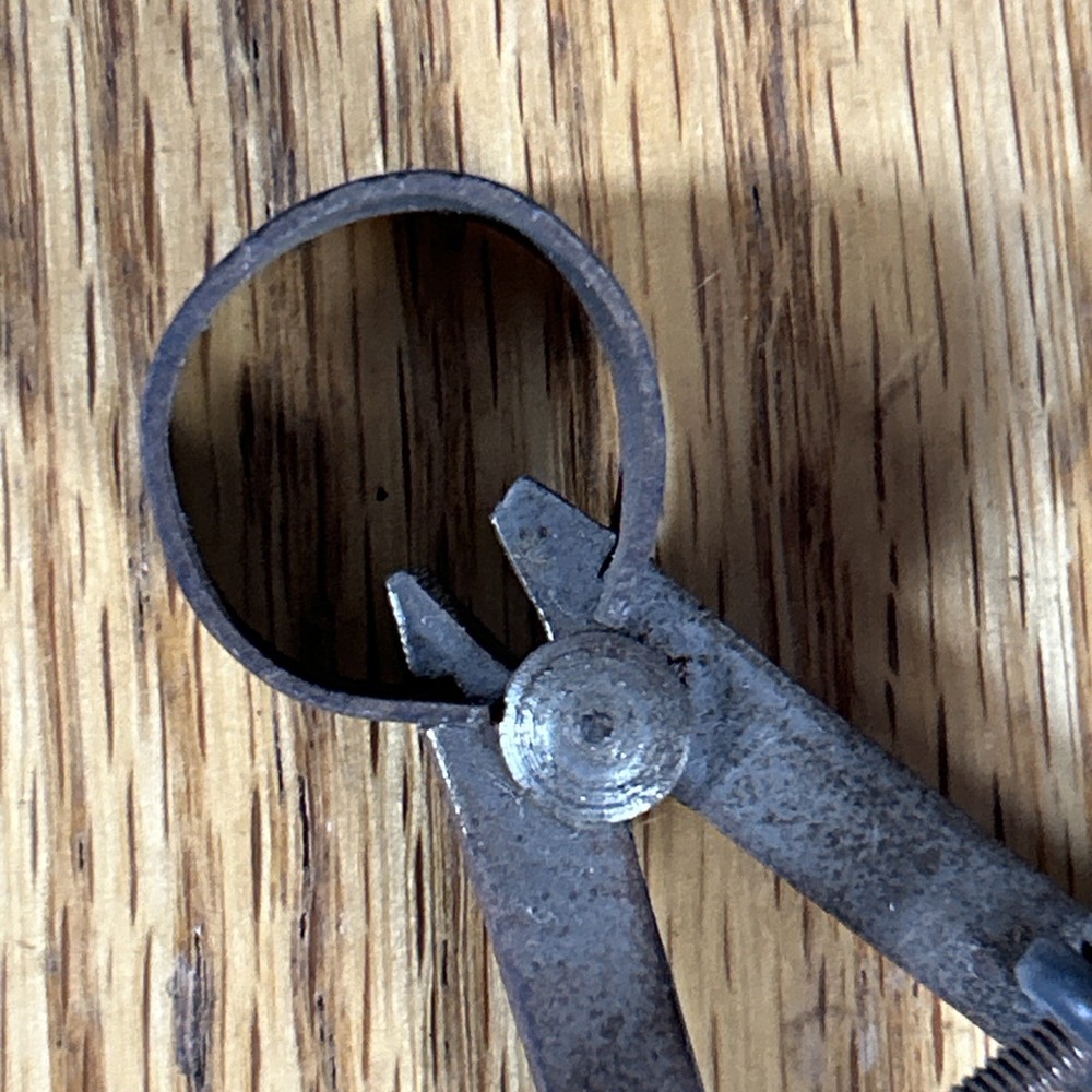 Vintage Outside Spring Calipers Dividers Unmarked Engineering Tools