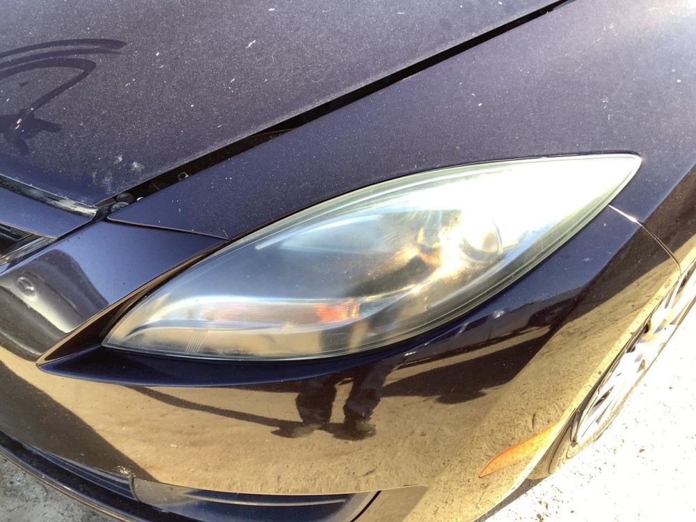 6 2011 Glove Box 4882914