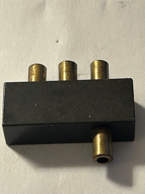 550216 Header, Hose