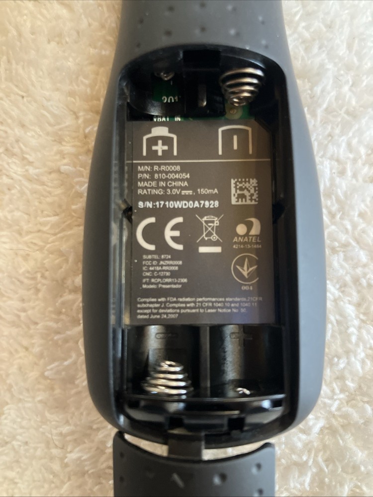 Logitech R400 Laser Presentation Remote - Black