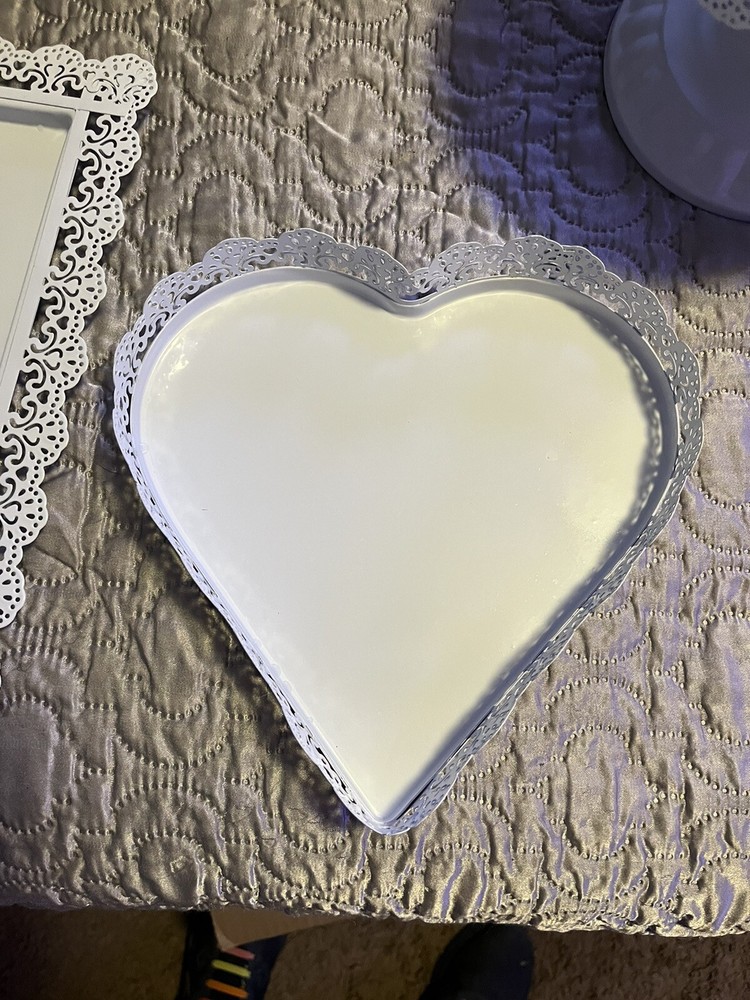Cake & Cupcake Stands White Metal