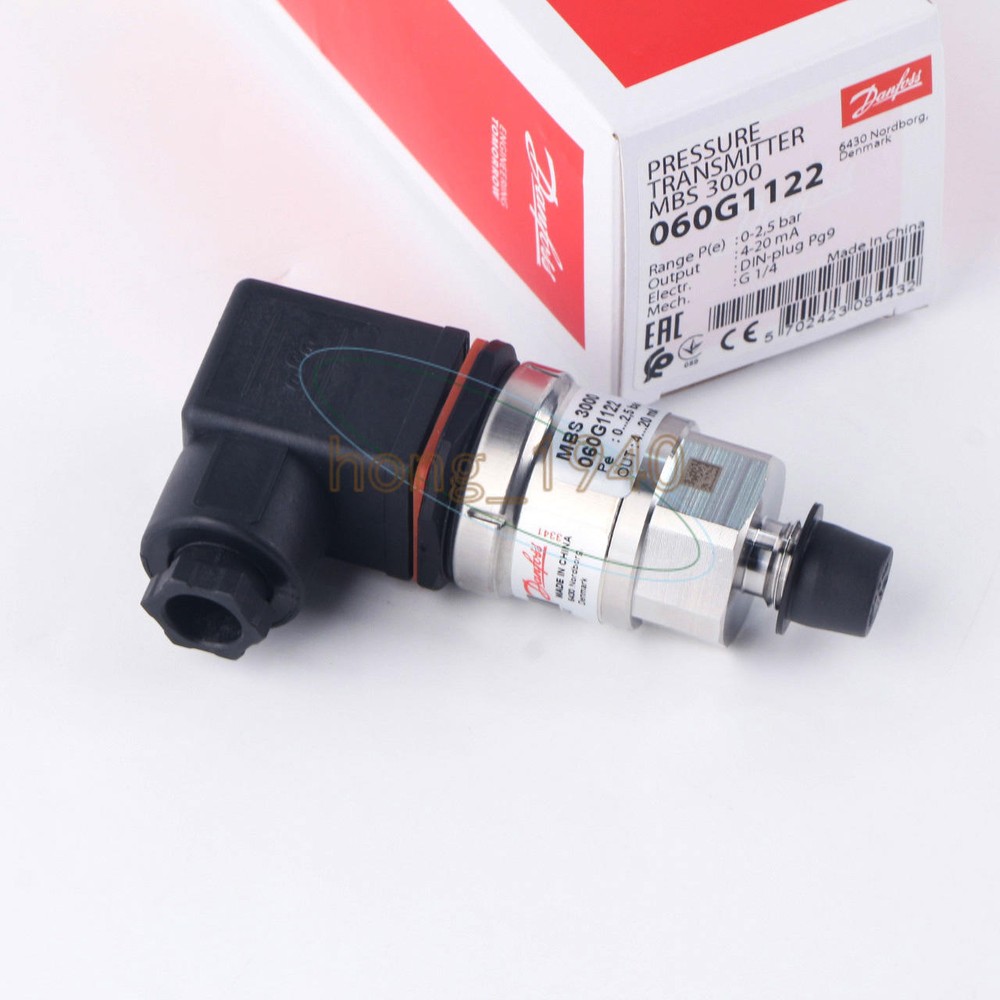 One DANFOSS MBS 3000 060G1122 Pressure Transmitter New