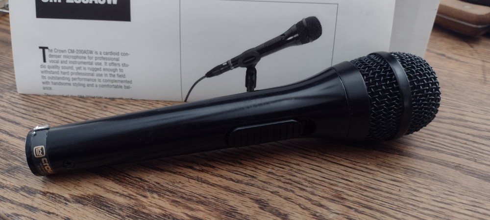 Vintage Crown Microphone CM200