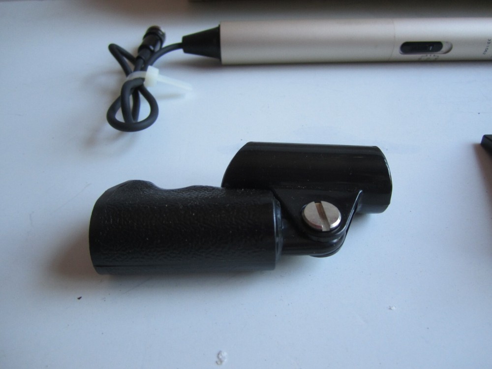 Vintage Dual Pattern Ultra Directional Eletret Microphone by Realistic