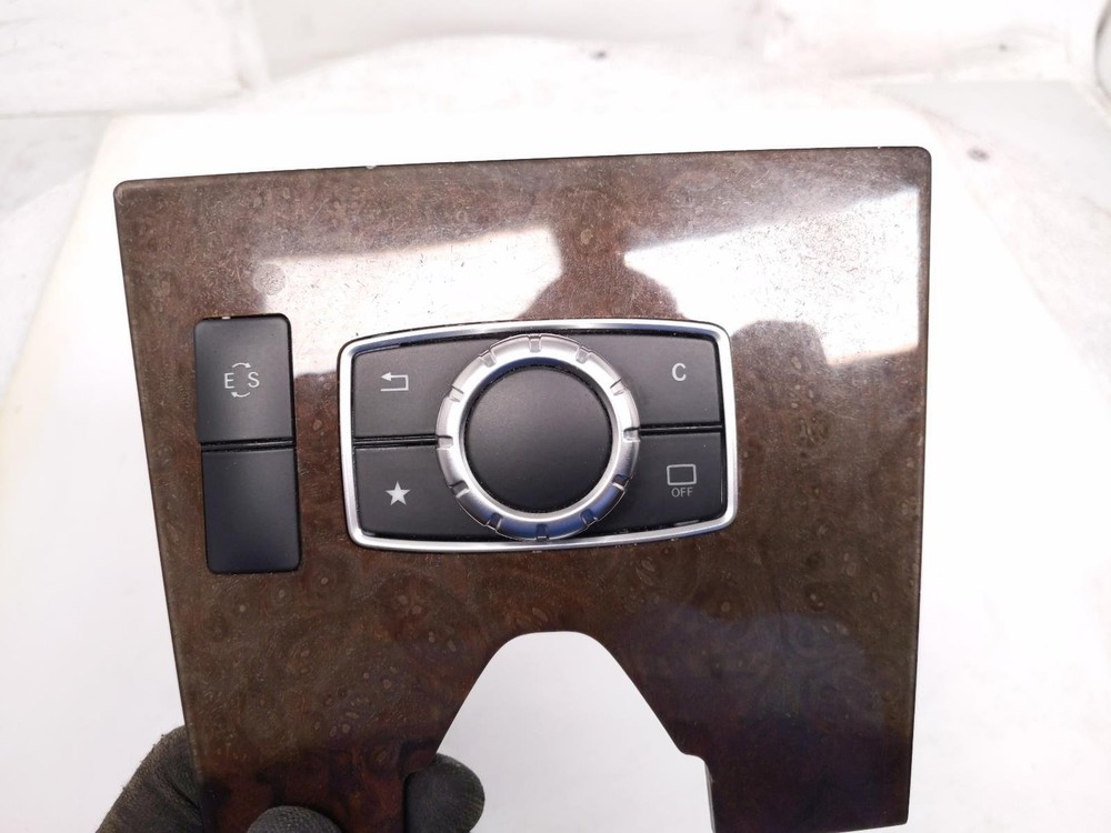 2007-2016 Mercedes-Benz E350 Audio Command Control Panel Switch Unit 2129009828