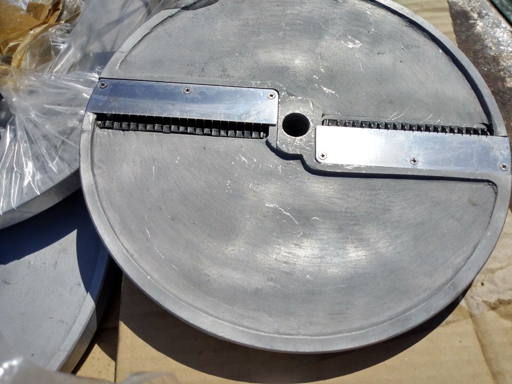 ELECTRIC FRUIT VEGETABLE CUTTER 5 DISC MODEL MFC-30