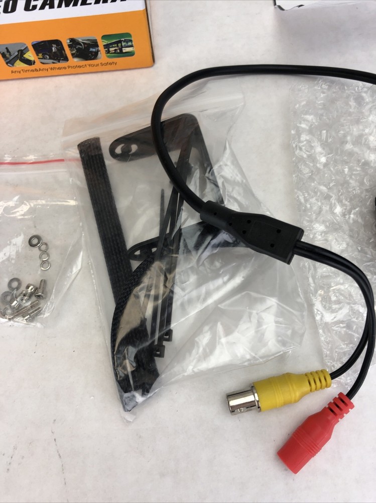 B/W DF-8063 20/20-W CCD Camera w/Light Sensor