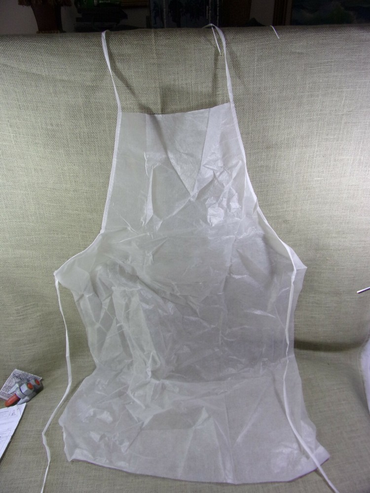 APRON - LAMINATED POLYPROPYLENE WHITE CASE OF 100 #AP-NWP1-WHITE