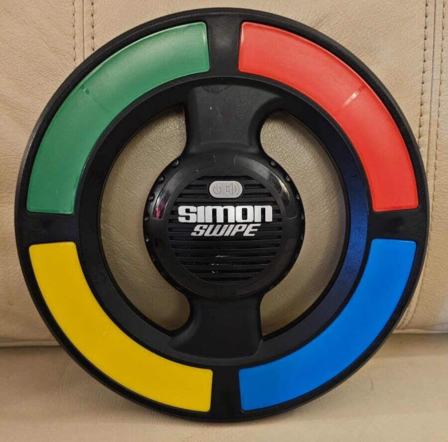 SIMON SWIPE Electronic Hand Held Game Tested Working Hasbro 2013