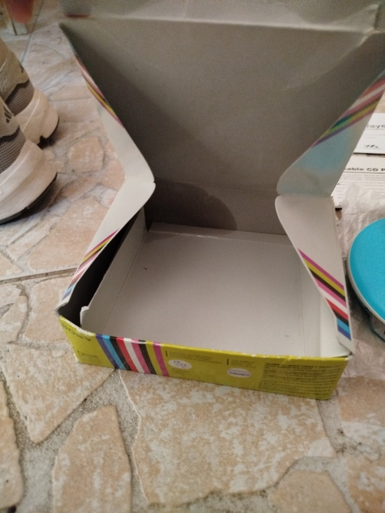 Sony Disc-man D-EJ000 ( Working )