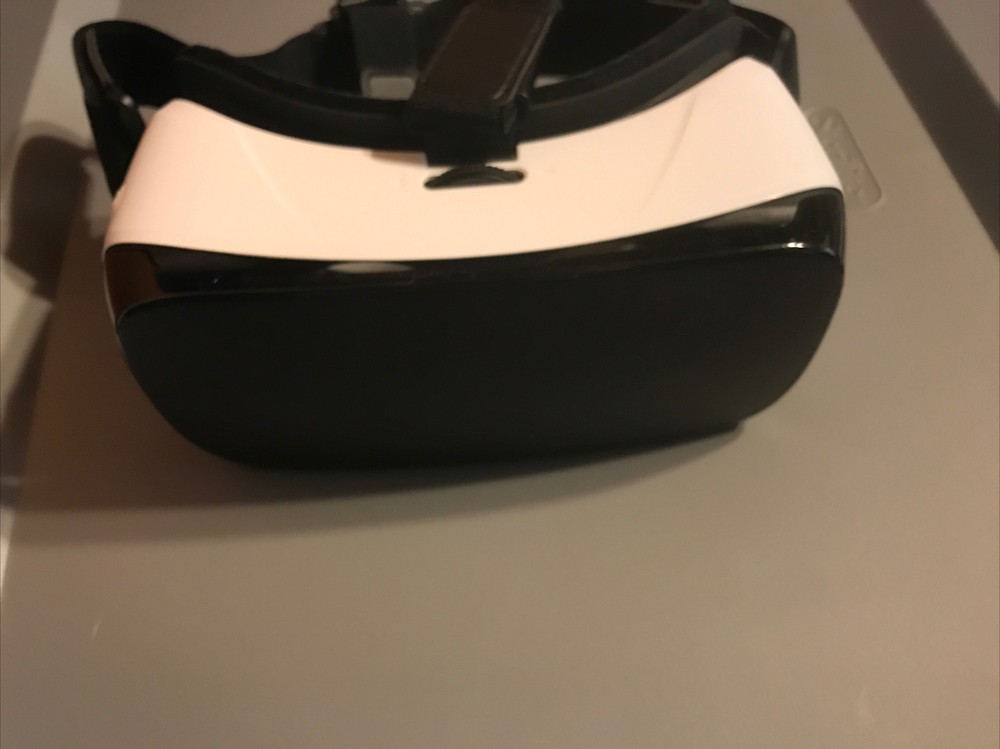 Samsung Gear VR Oculus Virtual Reality Headset for Note5/ S6/ S7/ Edge 5/6/7