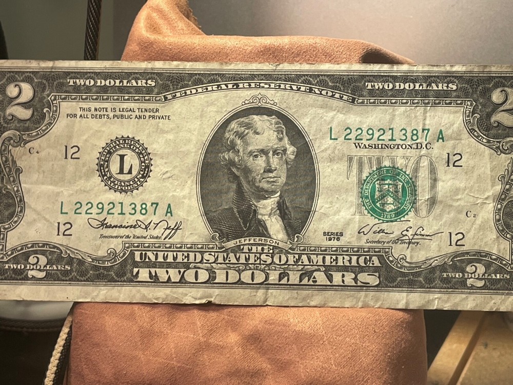 1976 $2 Dollar Bill Error (Miscut/Misaligned) L 22921387 A Rare-Front & Back