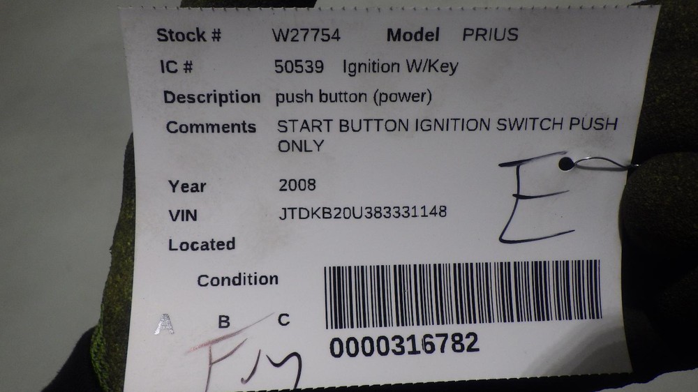 08 TOYOTA PRIUS Ignition push button Start Button