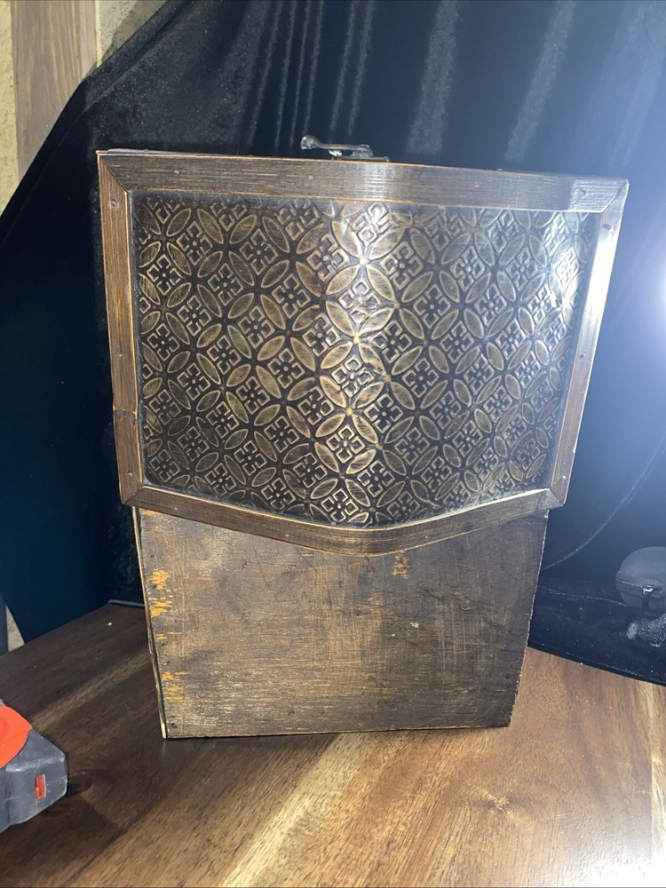 Wooden Chest Brass Overly Hinge Closure