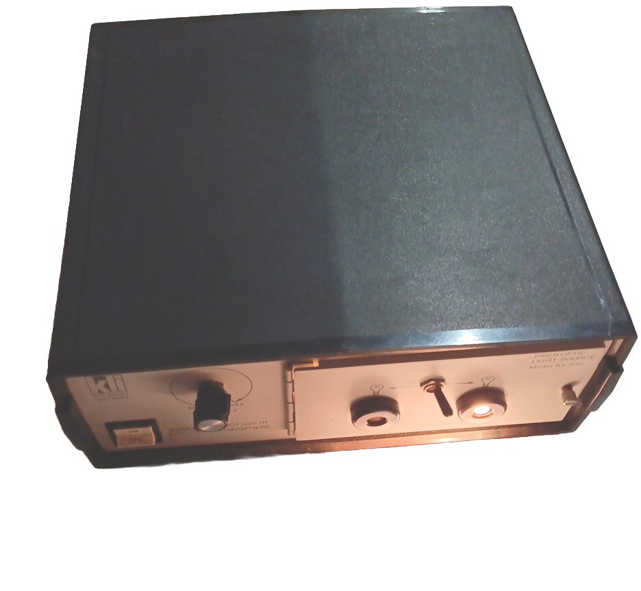 KLI Fiber Optic Light Source KL 300