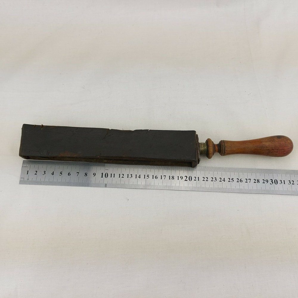 Vintage Adjustable Straight Razor Sharpening Leather Strop #2619