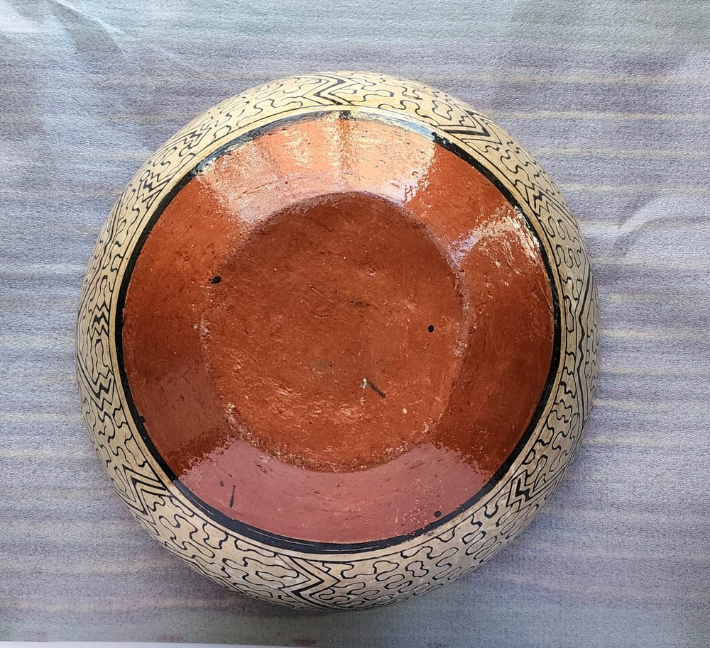 Vintage Shipibo Indians Rainforest Bowl