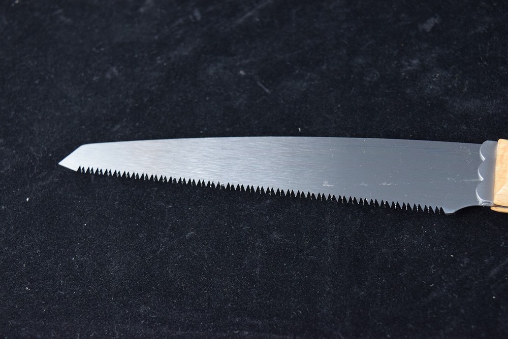 9" Japanese Yagimitsu Blade Folding Type Pruning Saw for Bonsai Tree Tool