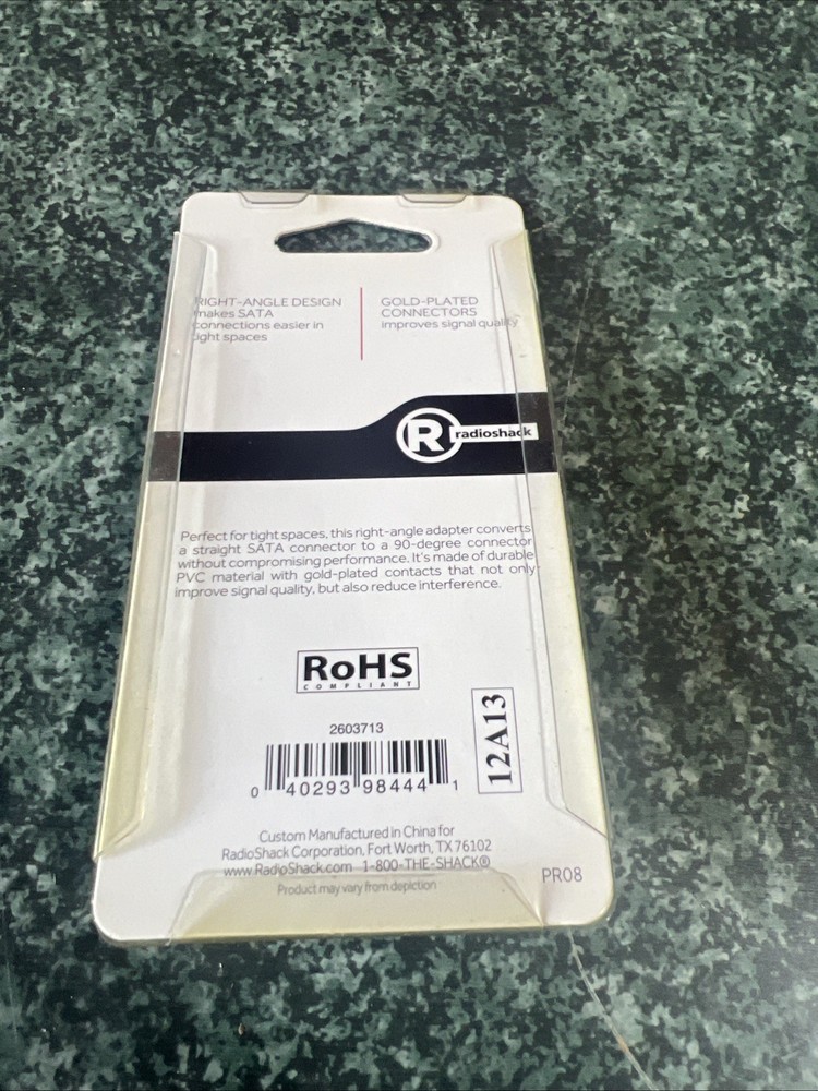 RadioShack Right Angle SATA Adapter - Adapter -