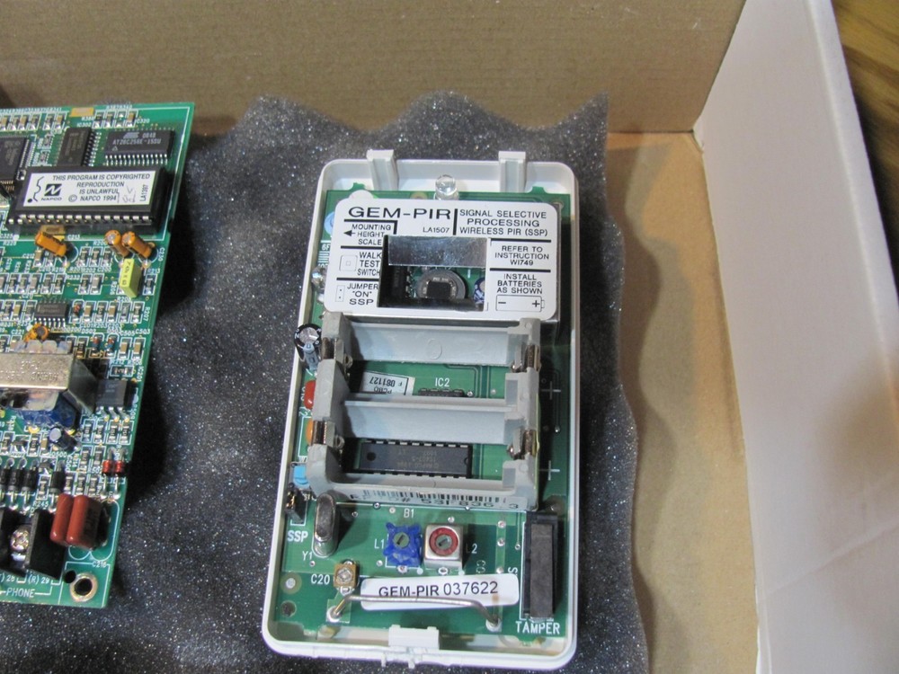 NAPCO GEMINI P816 LOT