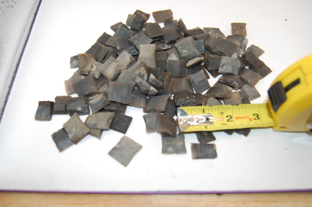 Medium Muzzleloader Blackpowder Flint flints 4 you will get four