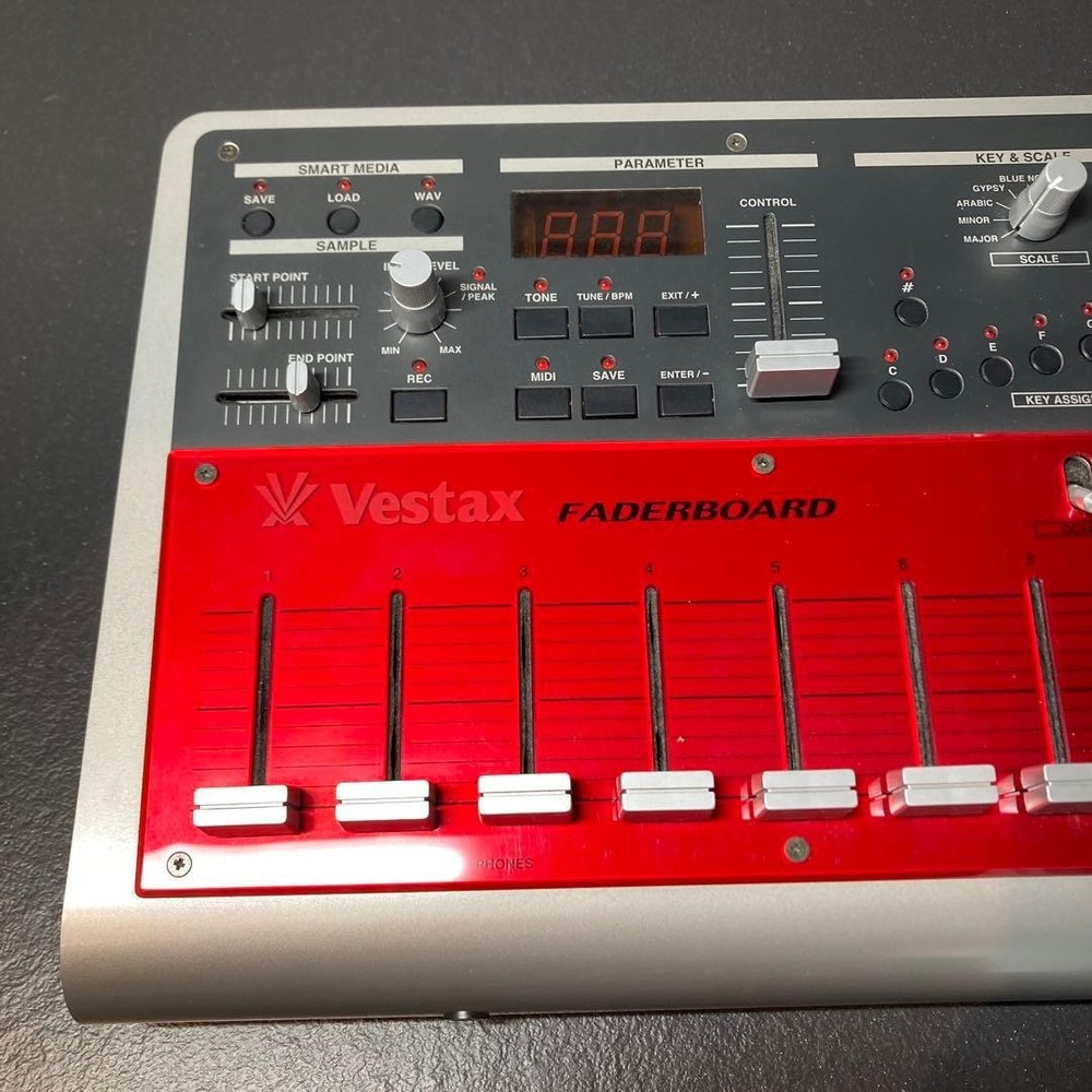 Vestax FADERBOARD Sampler Synthesizer