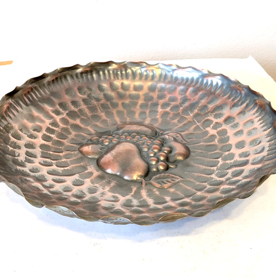 Vintage Gregorian Solid Copper Bowl Hammered Fruit Wall Plate USA D 13"
