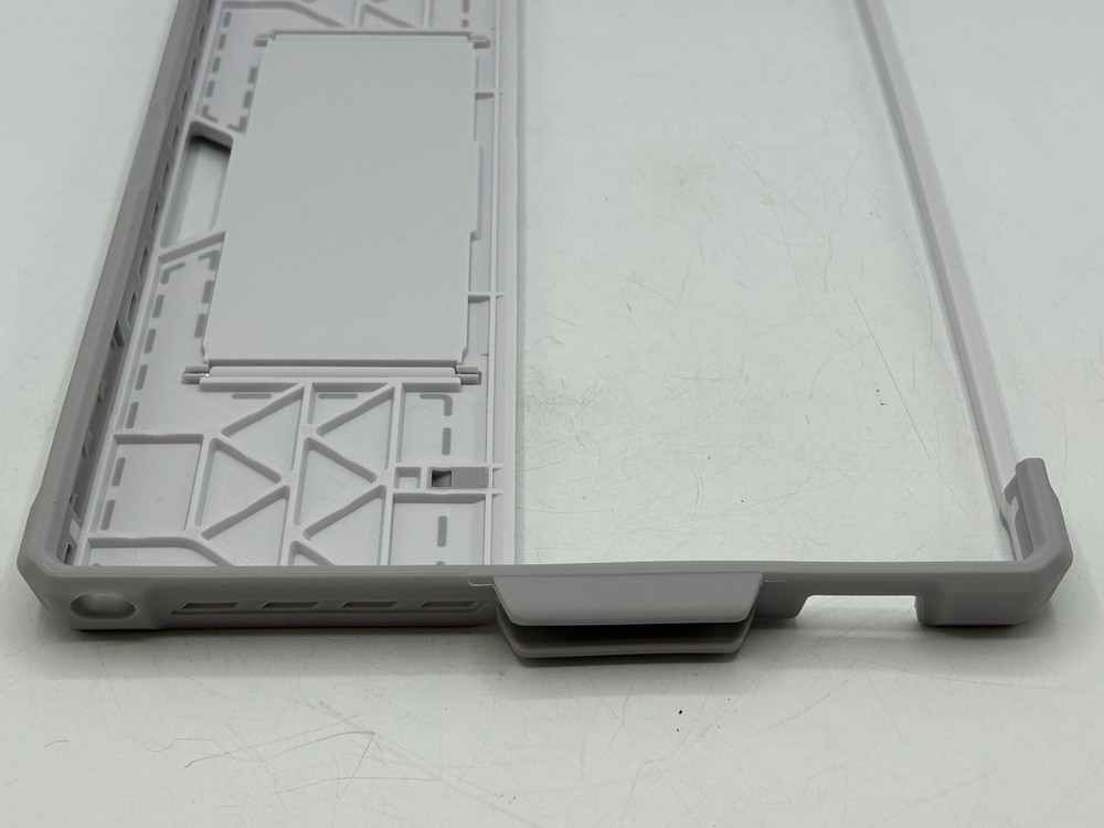 Strong Case for Surface Pro LTE / Pro 2017 / Pro 4 - SILVER - FREE SHIPPING