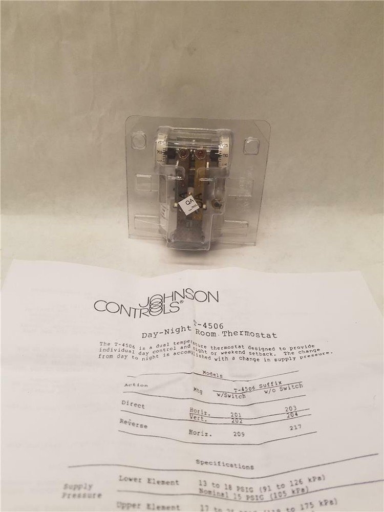 Johnson Controls T-4506-204 Pneumatic Thermostat