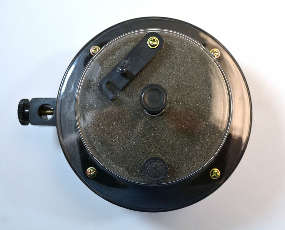 Eisco Labs Wave Vibration Generator for Physics Experiments