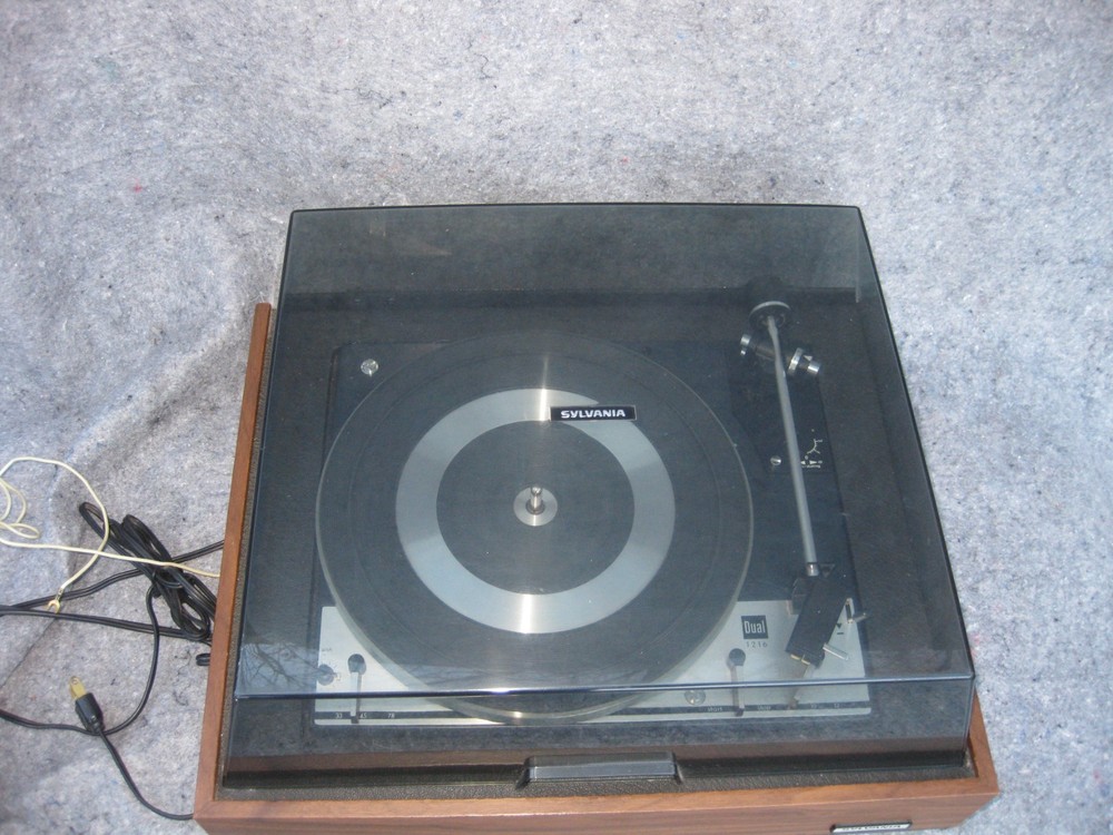 Sylvania Made By Dual 1216 Automatic Stereo Turntable Record Player - TESTED