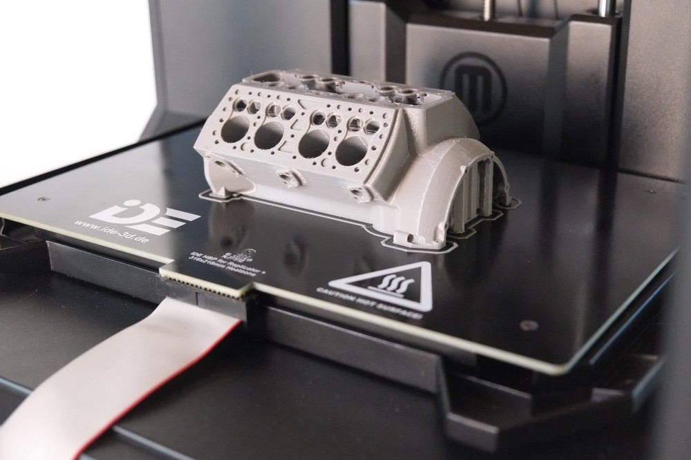 IDE HBP system for the MakerBot Replicator+ heated build platform