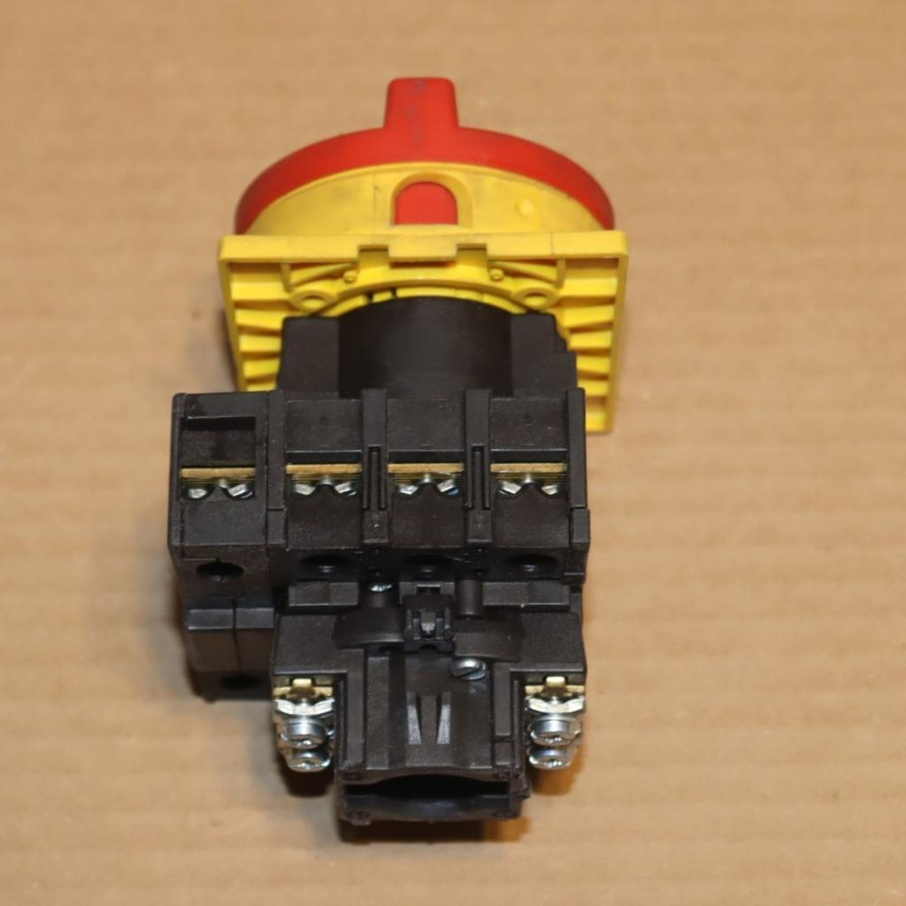 One EATON KLOCKNER Moeller P1-25 Main Switch