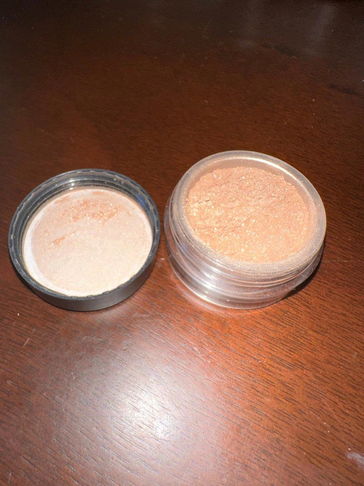 bareMinerals Glimmer Loose Eyeshadow “Golden Ruby”, .02oz