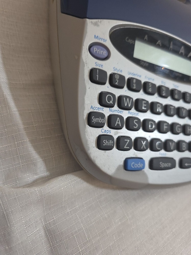 Brother P Touch PT-1750 Label Maker