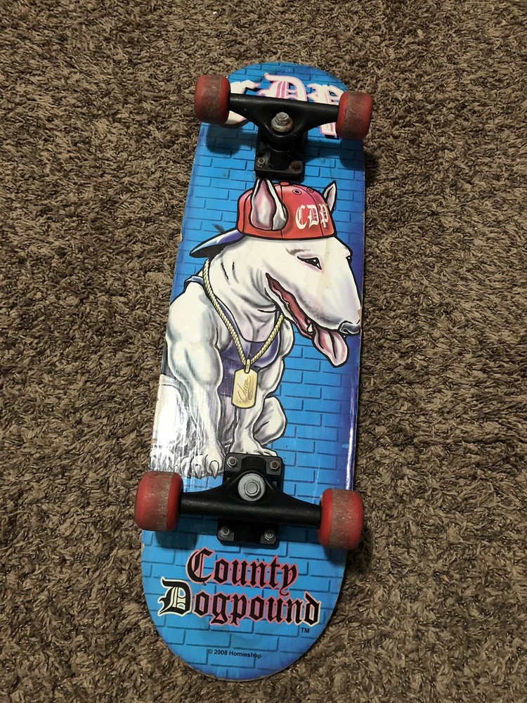 County Dogpound Skateboard Used