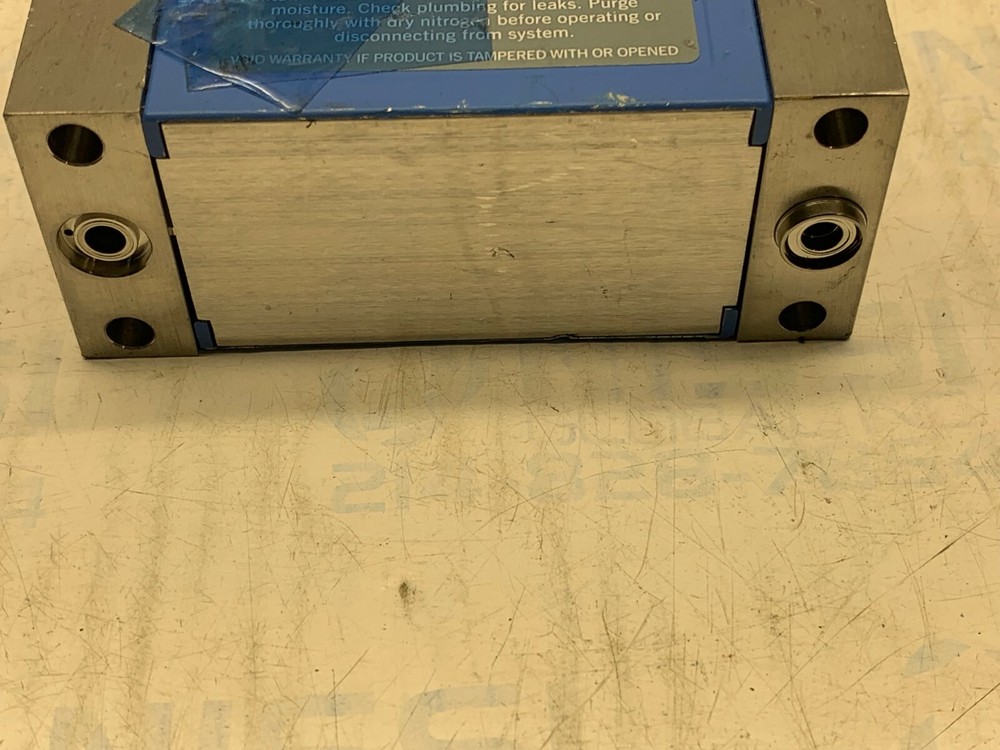CELERITY DSVKD100 MASS FLOW CONTROLLER N2 4377-11000 SCCM